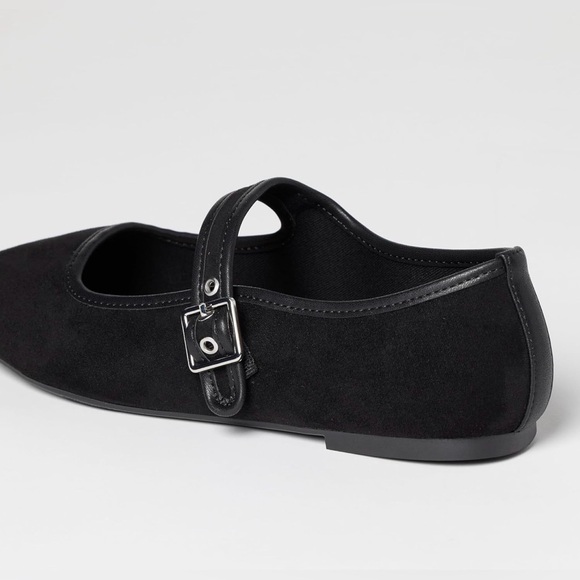 NWT The Drop Levina Microsuede Mary Jane
Flats Size 8.5 - Picture 3 of 12